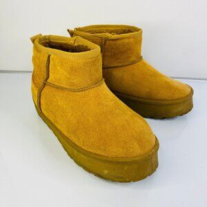Comfort Trendz - Tan Ankle Boots Size‎ 7